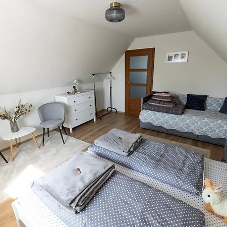 Keviszilva Vendeghaz Apartment Turkeve