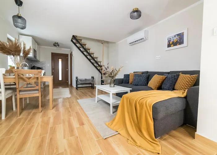 Keviszilva Vendeghaz *